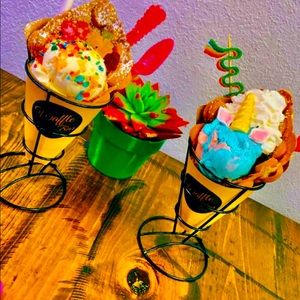 Meet your Posher, Layla